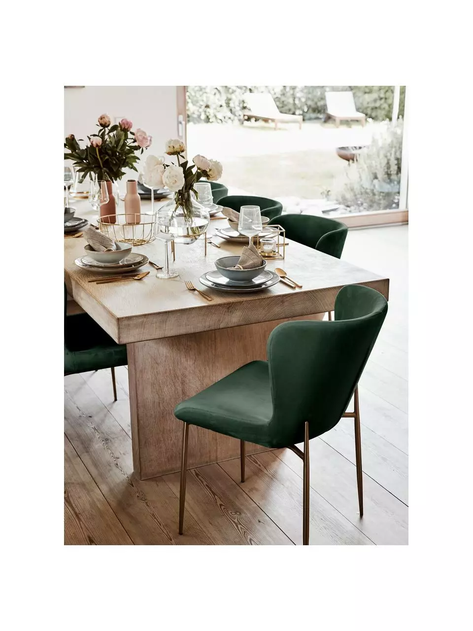 Westwing Collection Samt-Polsterstuhl Tess in Grün, B 49 x H 84 cm 4 Westwing Collection Samt-Polsterstuhl Tess in Grün, B 49 x H 84 cm – Bild 2