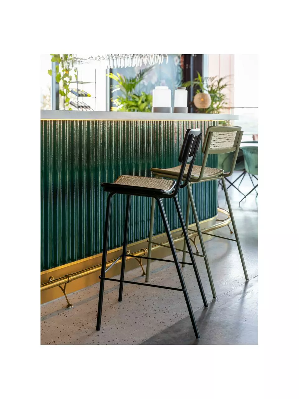 Zuiver Schwarzer Barstuhl Jort mit Wiener Geflecht, B 47 x H 106 cm 4 Zuiver Schwarzer Barstuhl Jort mit Wiener Geflecht, B 47 x H 106 cm – Bild 2