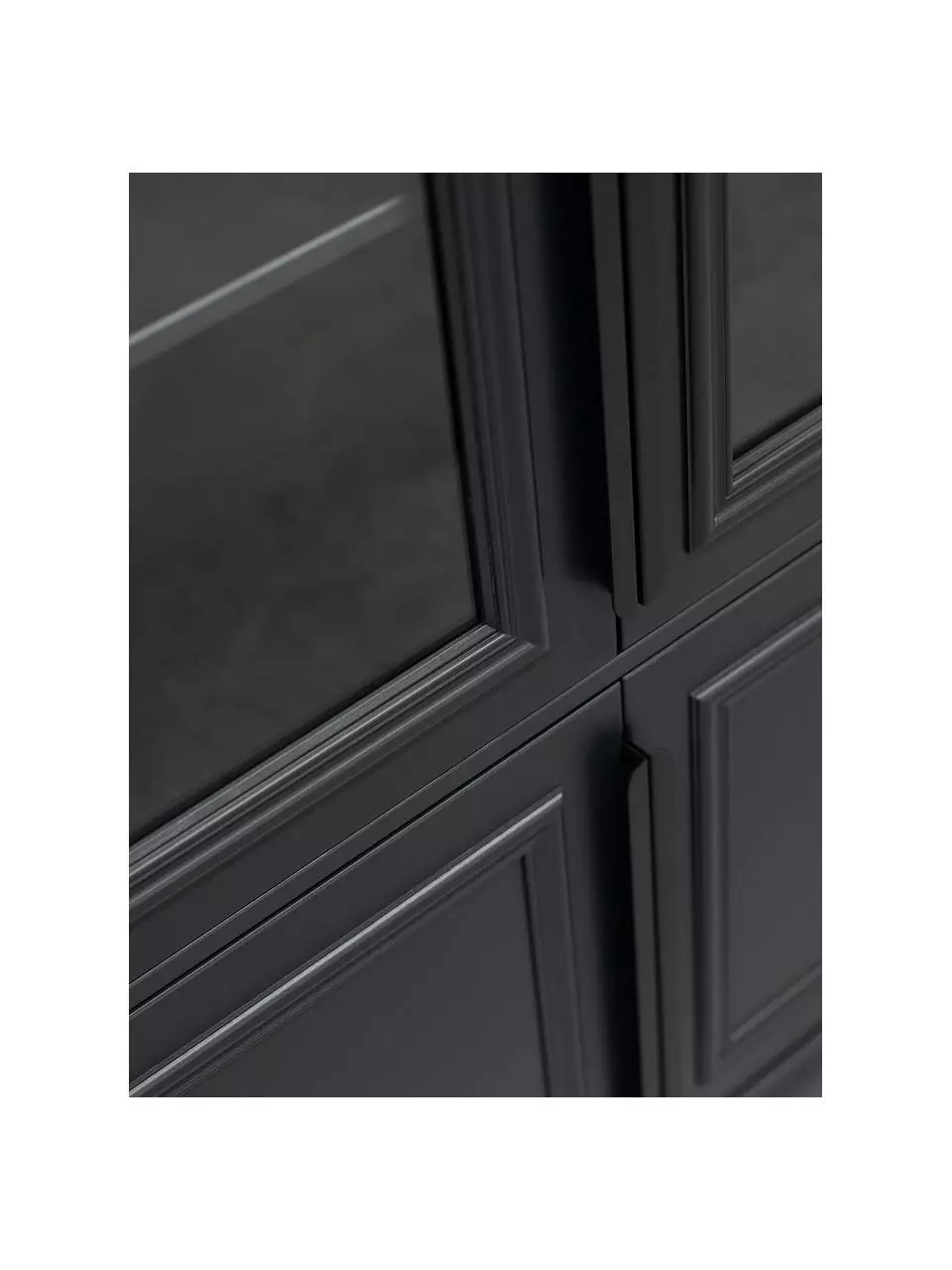 Schwarzer Vitrinenschrank Organize, B 110 x H 215 cm 8 Schwarzer Vitrinenschrank Organize, B 110 x H 215 cm – Bild 6